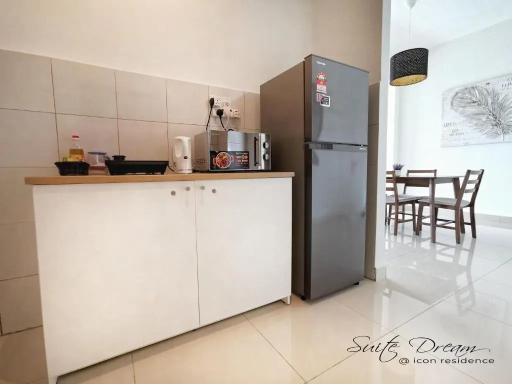 Suite Dream@Icon Residence
