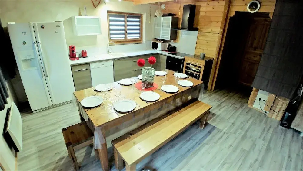 Chalet With 3 Bedrooms in Orlu, With Wonderful Mountain View, Furnishe
