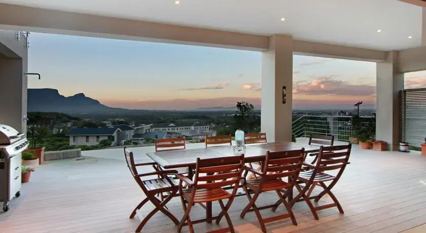Constantia View