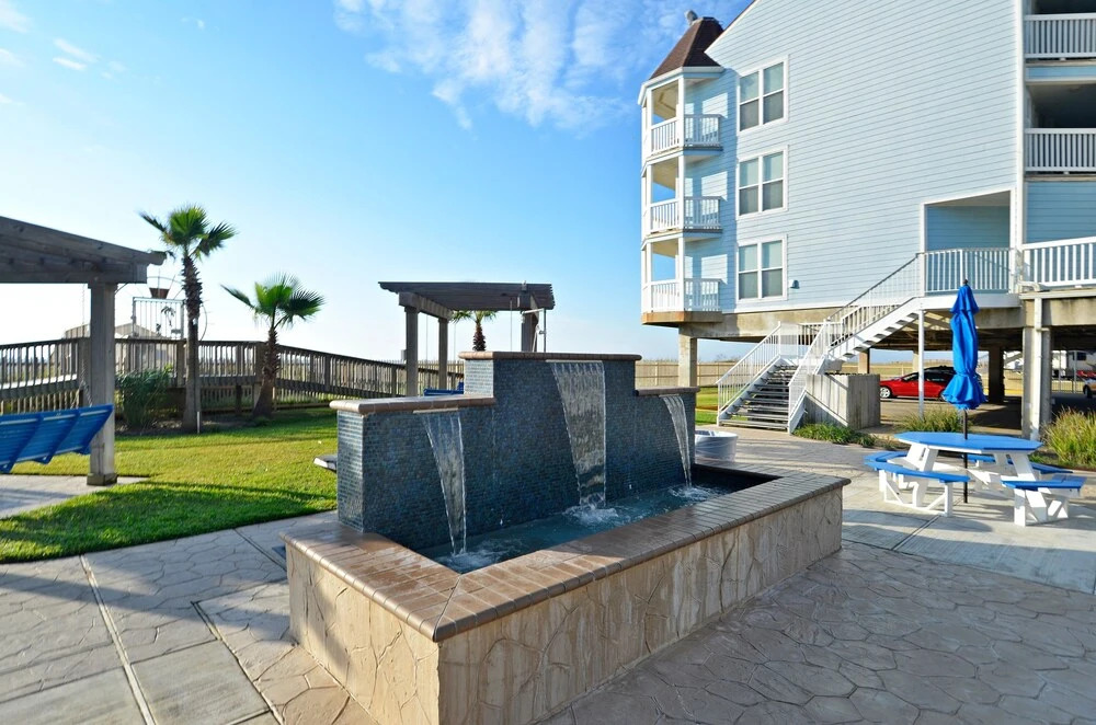 Seascape 1305 1 Bedroom 1 Bathroom Condo
