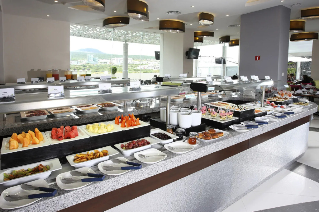 HS HOTSSON Hotel Queretaro