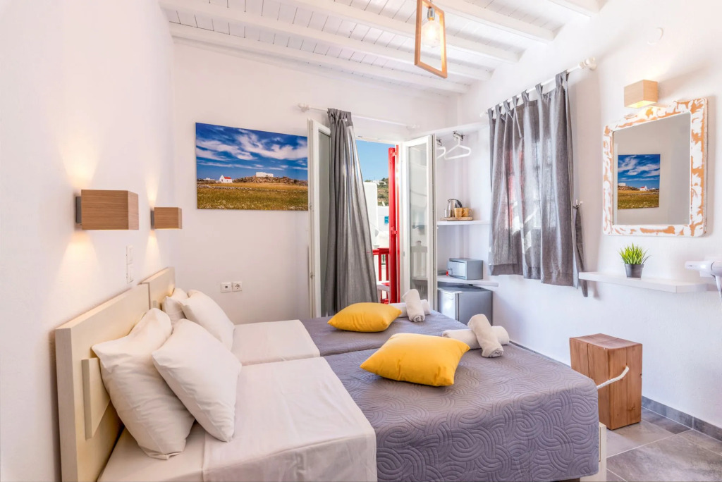 Orpheas Rooms