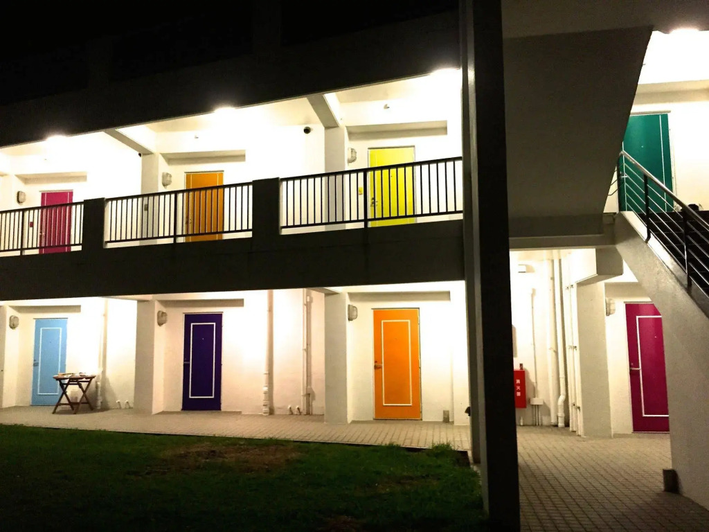 Guesthouse Ho Aloha - Hostel