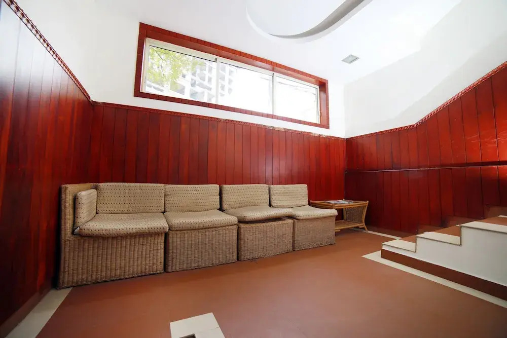 OYO 8331 Kodavath Residency