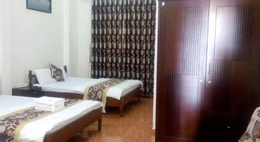 M  T Hotel
