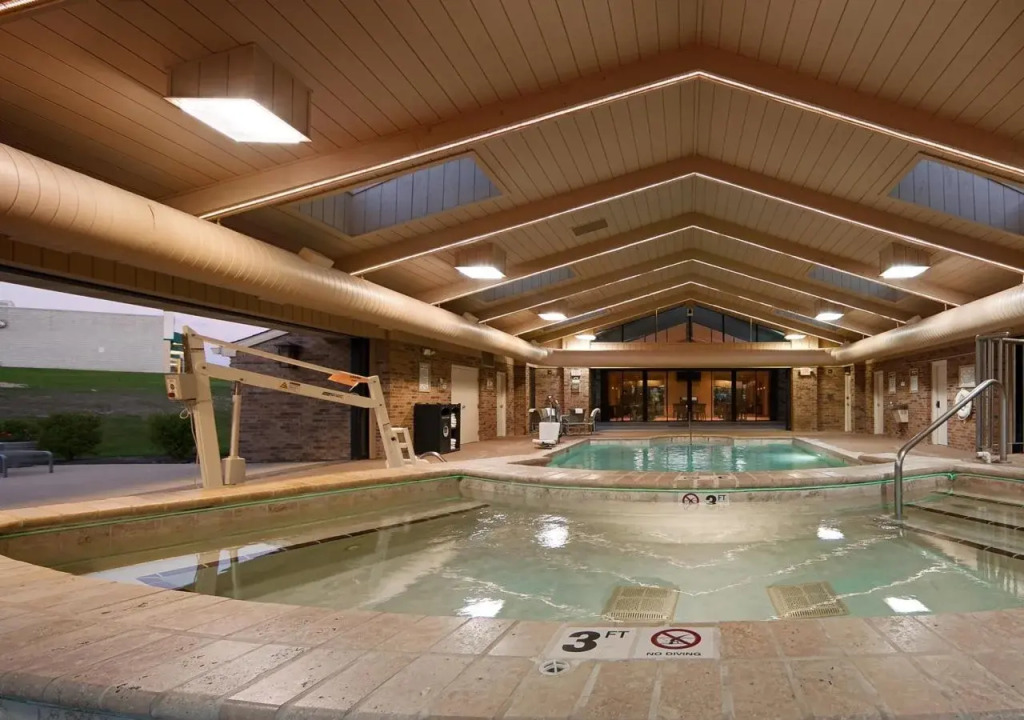 Antioch Hotel & Suites
