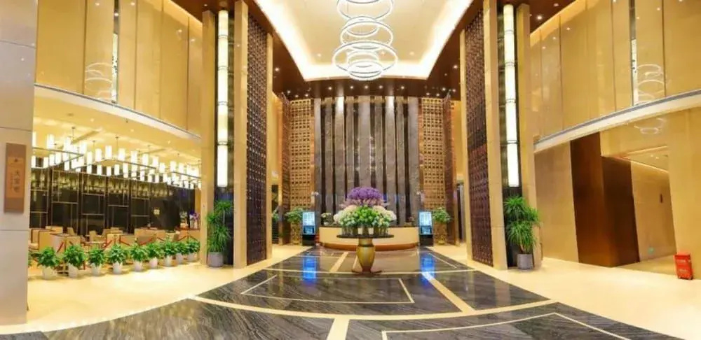 Hualiang Huatian Holiday Hotel