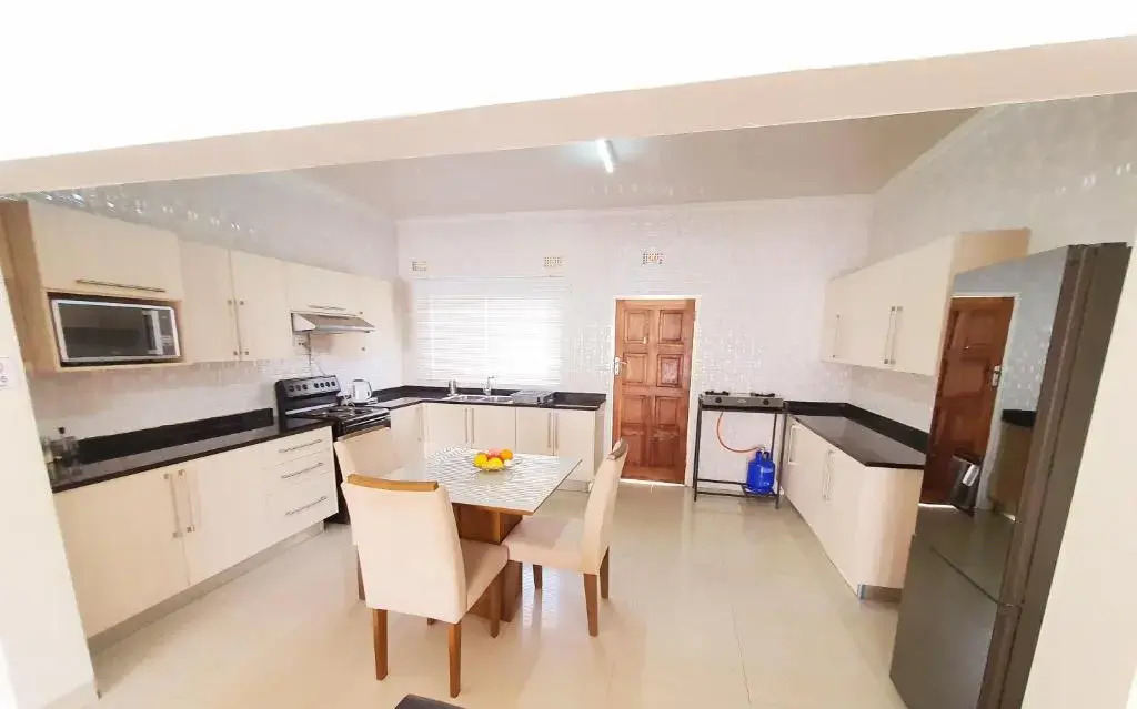 Artem Apartments - Flat 1
