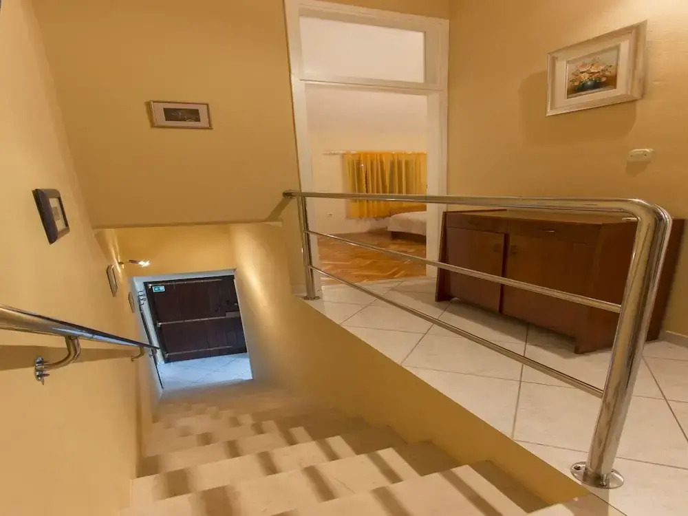 Homely Holiday Home in Seline Near Sea