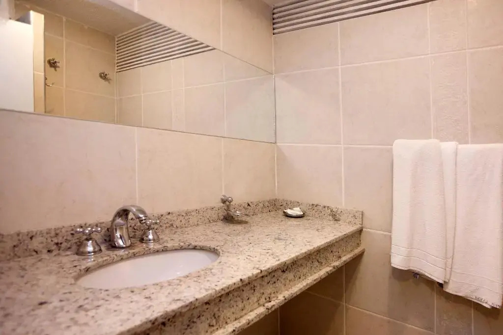 Hotel Plaza Apolo