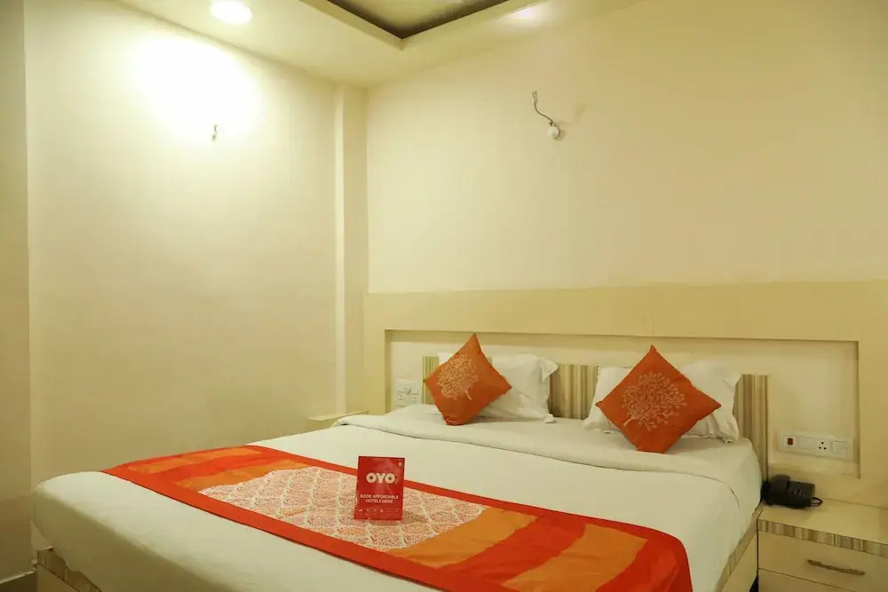OYO 6433 Hotel Check Inn