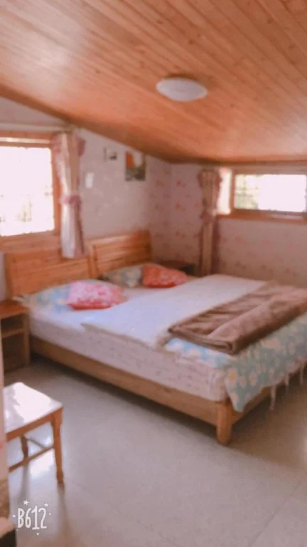 Ya'an Laojingfang Hostel