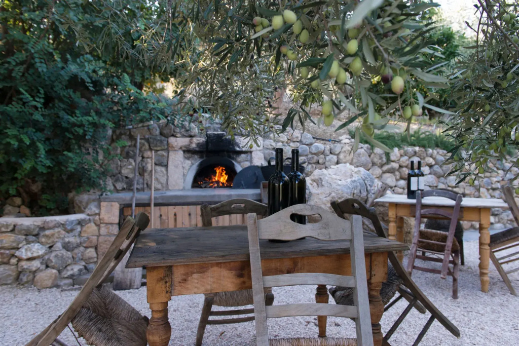 Opora Country Living