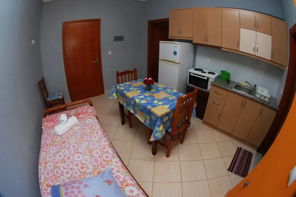 Tikus Apartment