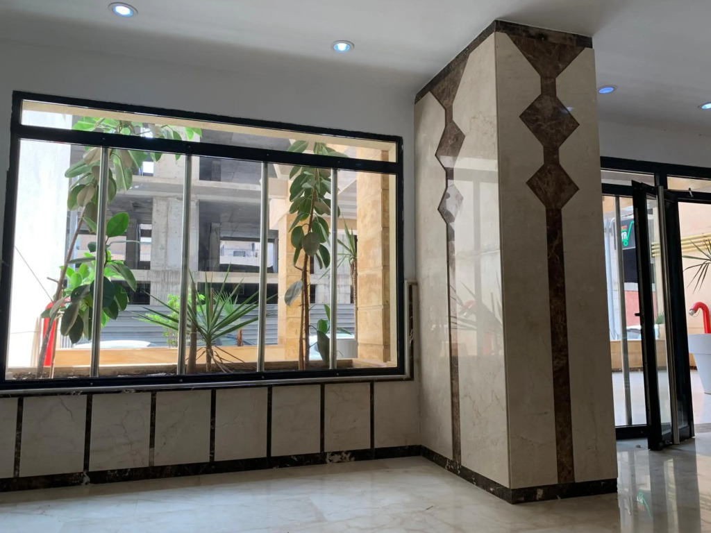 Charmant appartement pour famille uniquement en résidence à Oran Gambetta