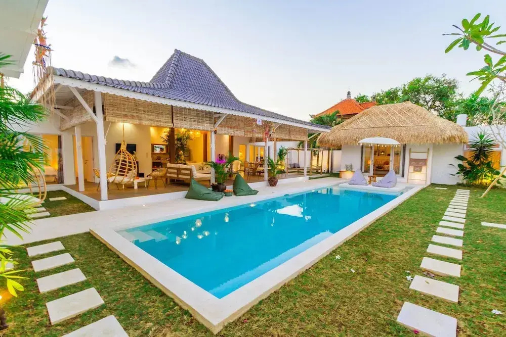 Villa M by Alfred in Bali - Stunning Family Villa With Pool at Seminyak Beach