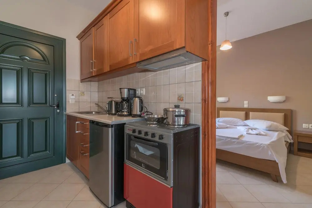 Allegro Studios & Apartments