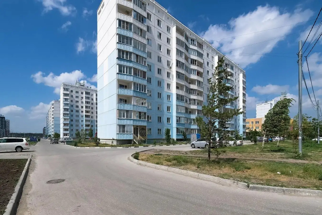 Апартаменты на улице Титова 238