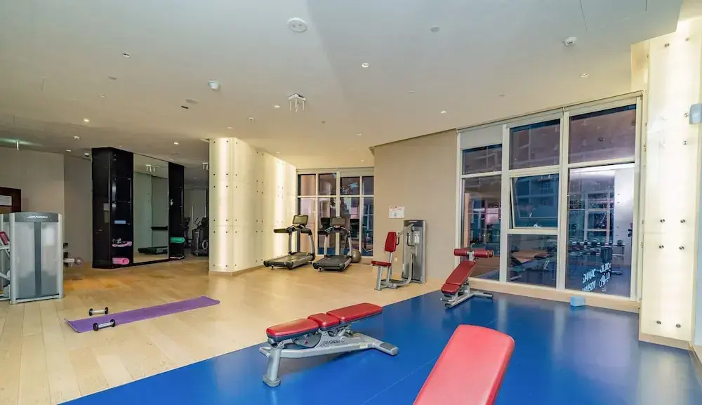 Elegant Studio Living in Privé