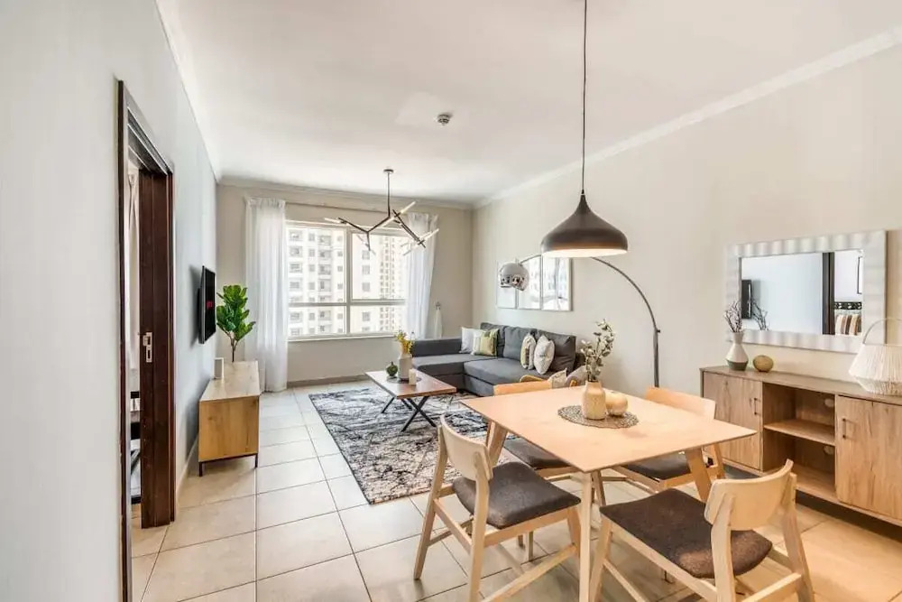 Bright Apartment in the Heart of Marina by GuestReady