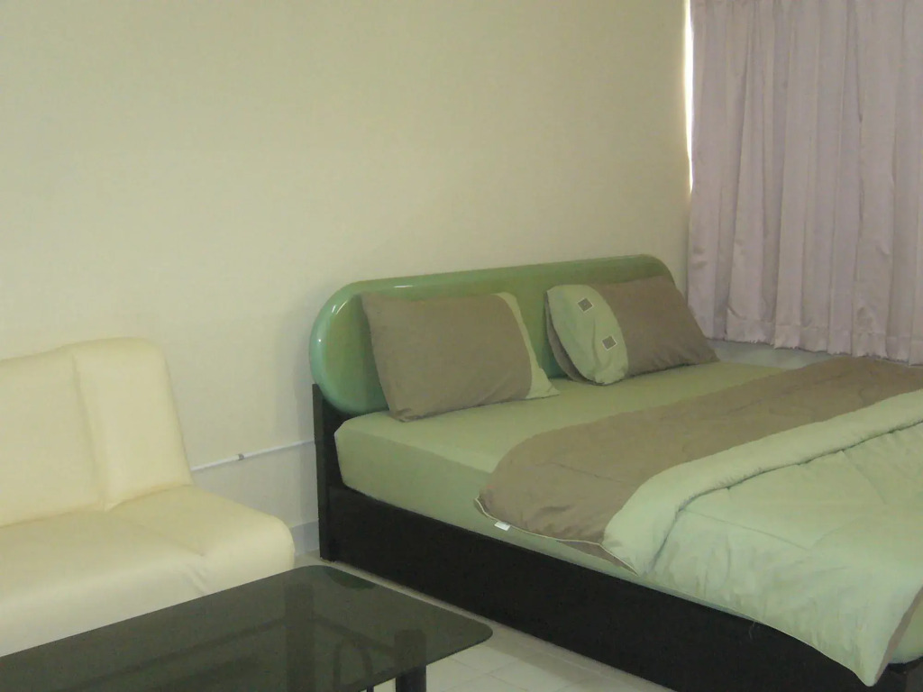 Poppular Palace Don Mueang Bangkok