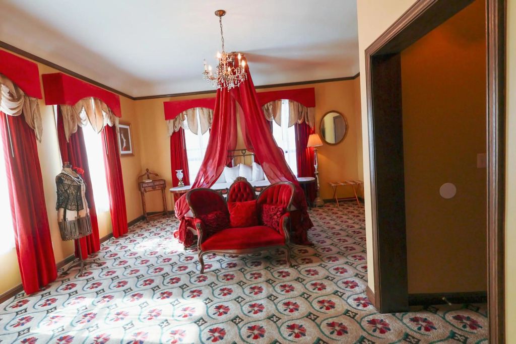 Mizpah Hotel
