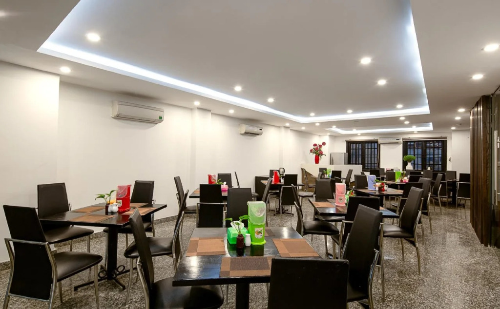 Chill Suites Danang Beach Hotel