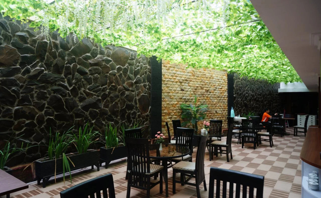 Royal Park Hotel