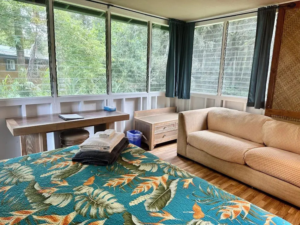 Hawaiian Sanctuary Eco Retreat Center