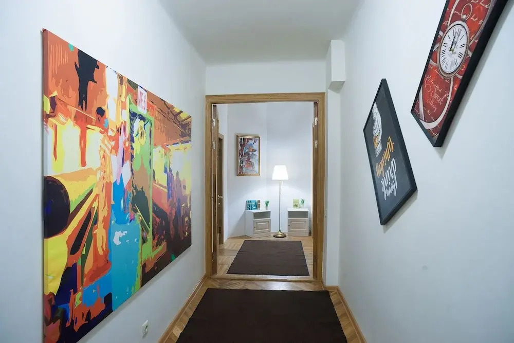 IZBA Red Square Guest House