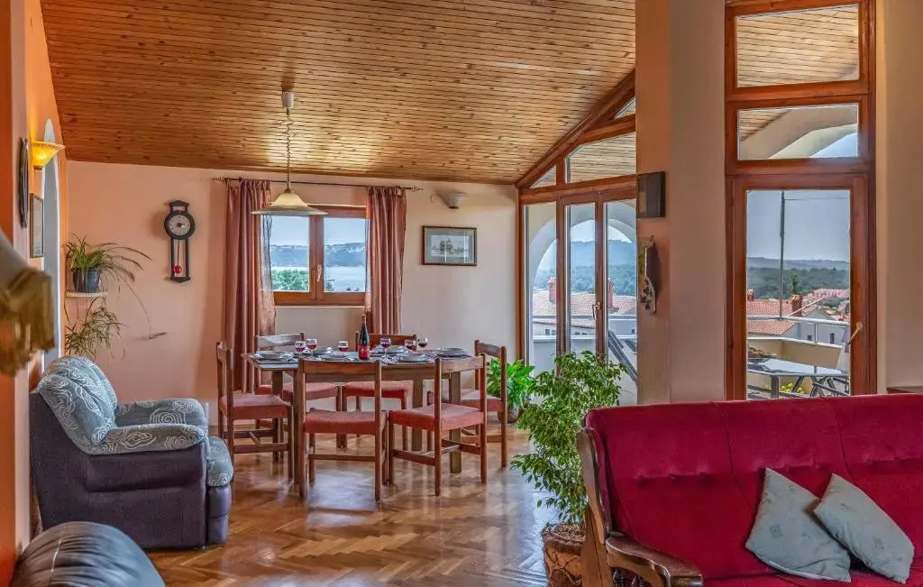 Apartment Lorencin Milka