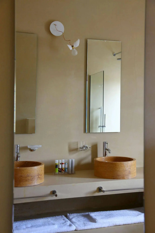 Seleni Suites