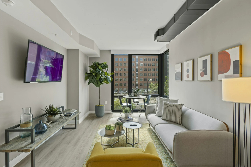 Coda on Half, a Placemakr Experience - Navy Yard