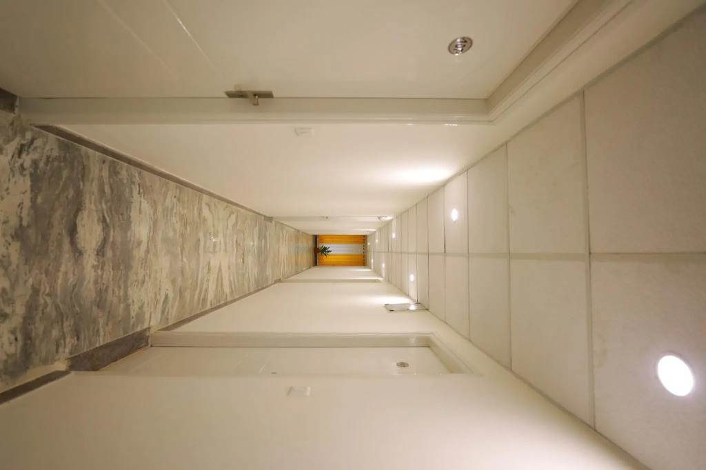 FabHotel Oakwey Inn - Indiranagar