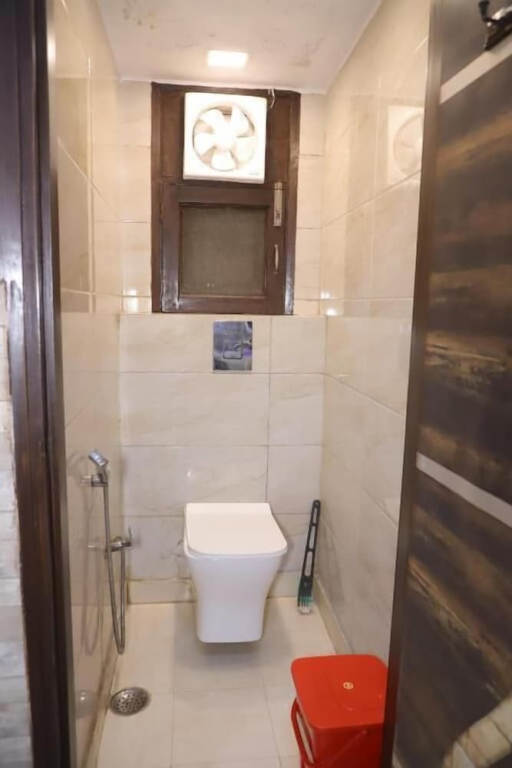Fortune Home Service Apartment 1Bhk,L-36B, Saket