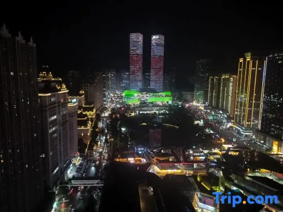 Yichi · High Altitude Private Soup Hotel (Guiyang Flower and Fruit Garden Shopping Center Store)