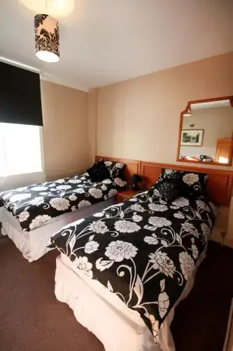 OYO Thistle Hotel