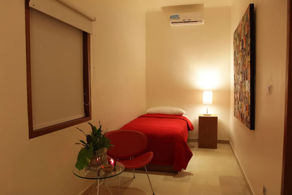 Rouge Bali - Lounge Bar, Villas & Spa