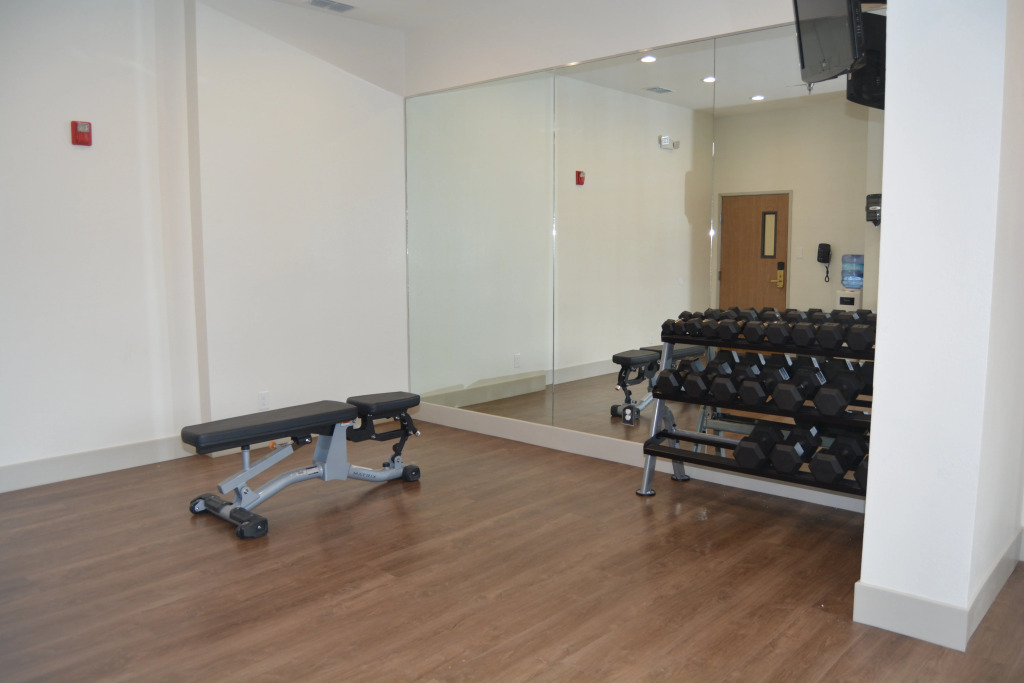 Holiday Inn Express & Suites by IHG