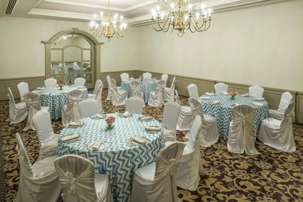 HS HOTSSON Hotel Tampico
