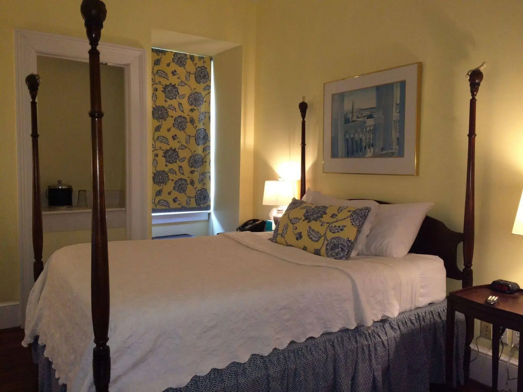 Barksdale House Inn