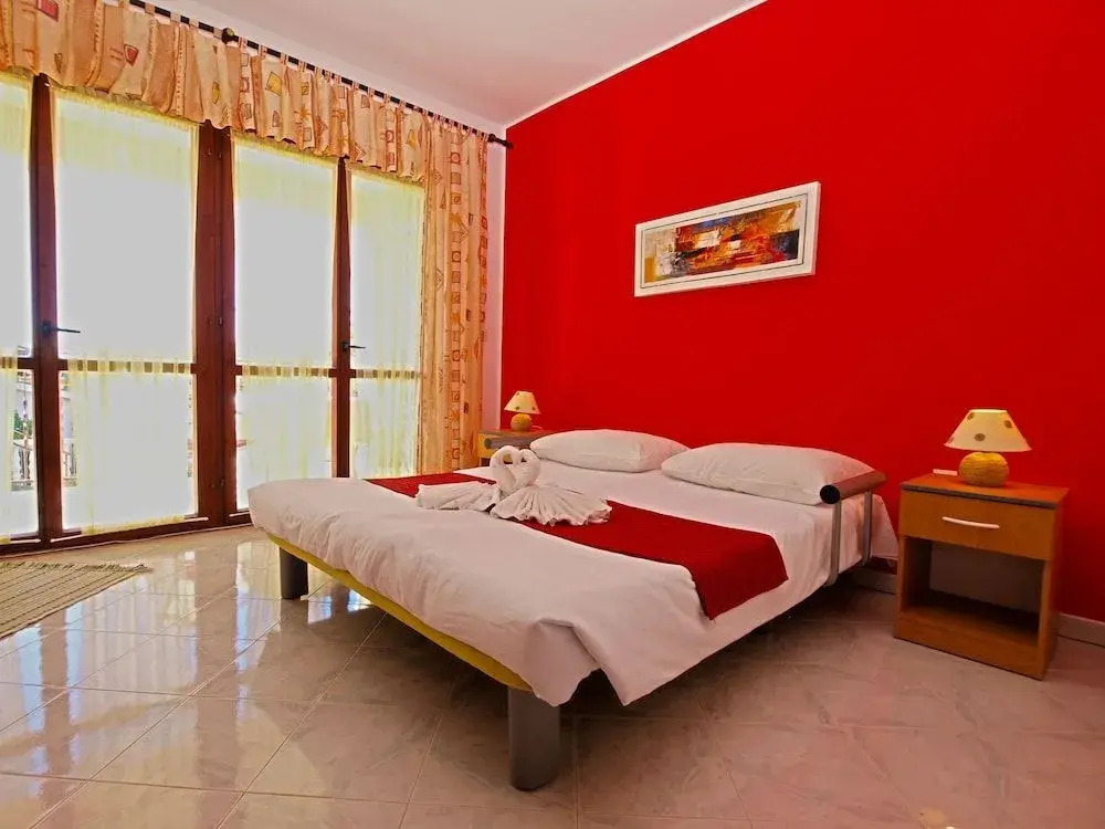Apartments Maria 1021