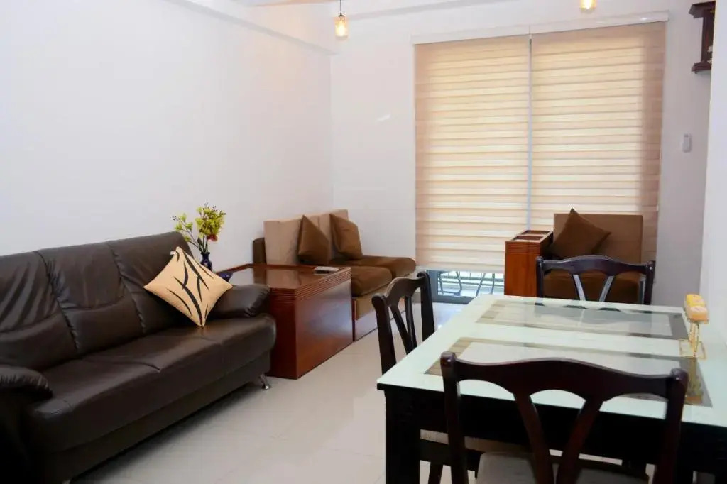 Entire 2 Bedroom Apartment with A/C