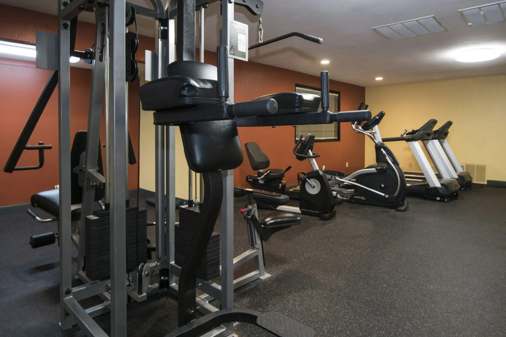 Rodeway Inn & Suites and Conference Center