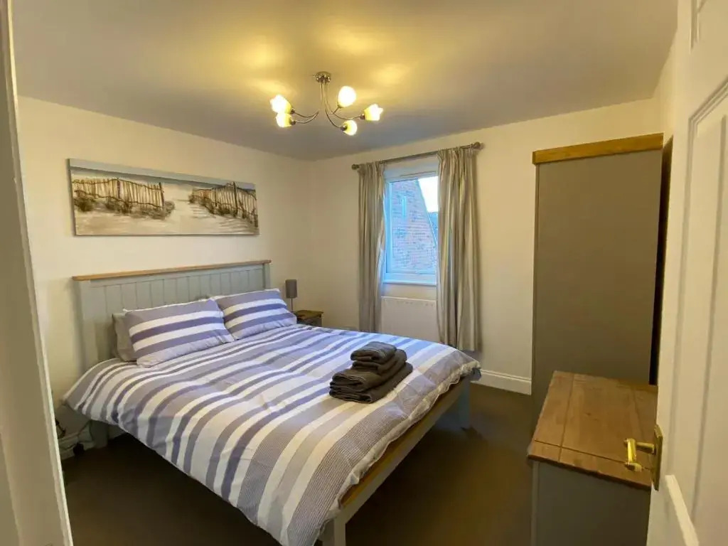 Marina View Penthouse Apt 2BR Parking St Neots Town Centre