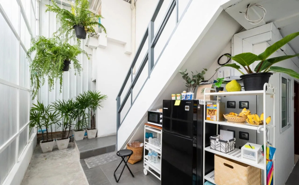 Morn-Ing Hostel
