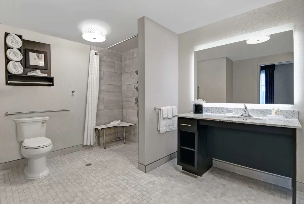 Homewood Suites by Hilton Edison Woodbridge