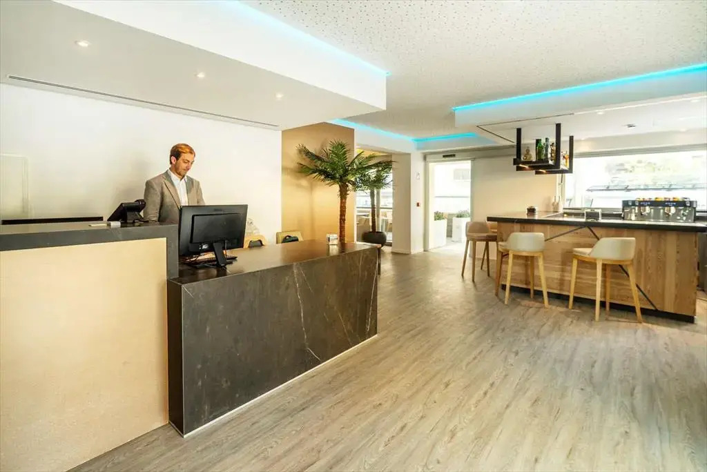 Sky Bel by Garden Hotels