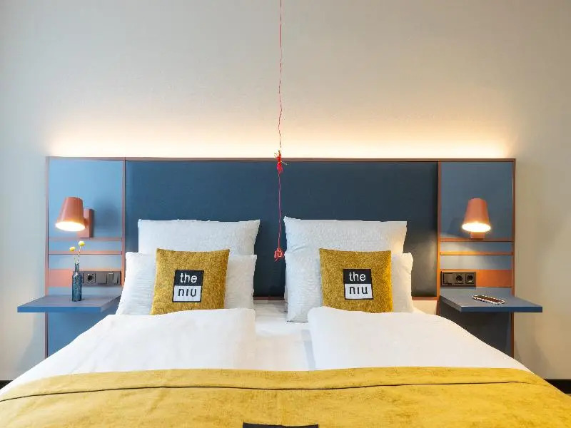 Holiday Inn - the niu Clink Hamburg Barmbek by IHG