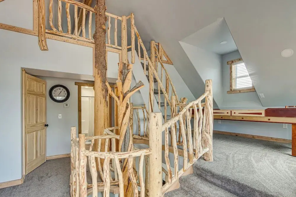 Family Home w/ Mountain Views in Circleville!